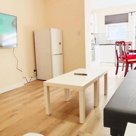 דירות לונדון Apple Garden A-2 מראה חיצוני תמונה