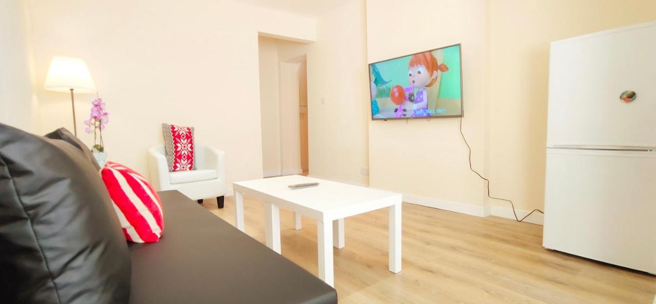 דירות לונדון Apple Garden A-2 מראה חיצוני תמונה